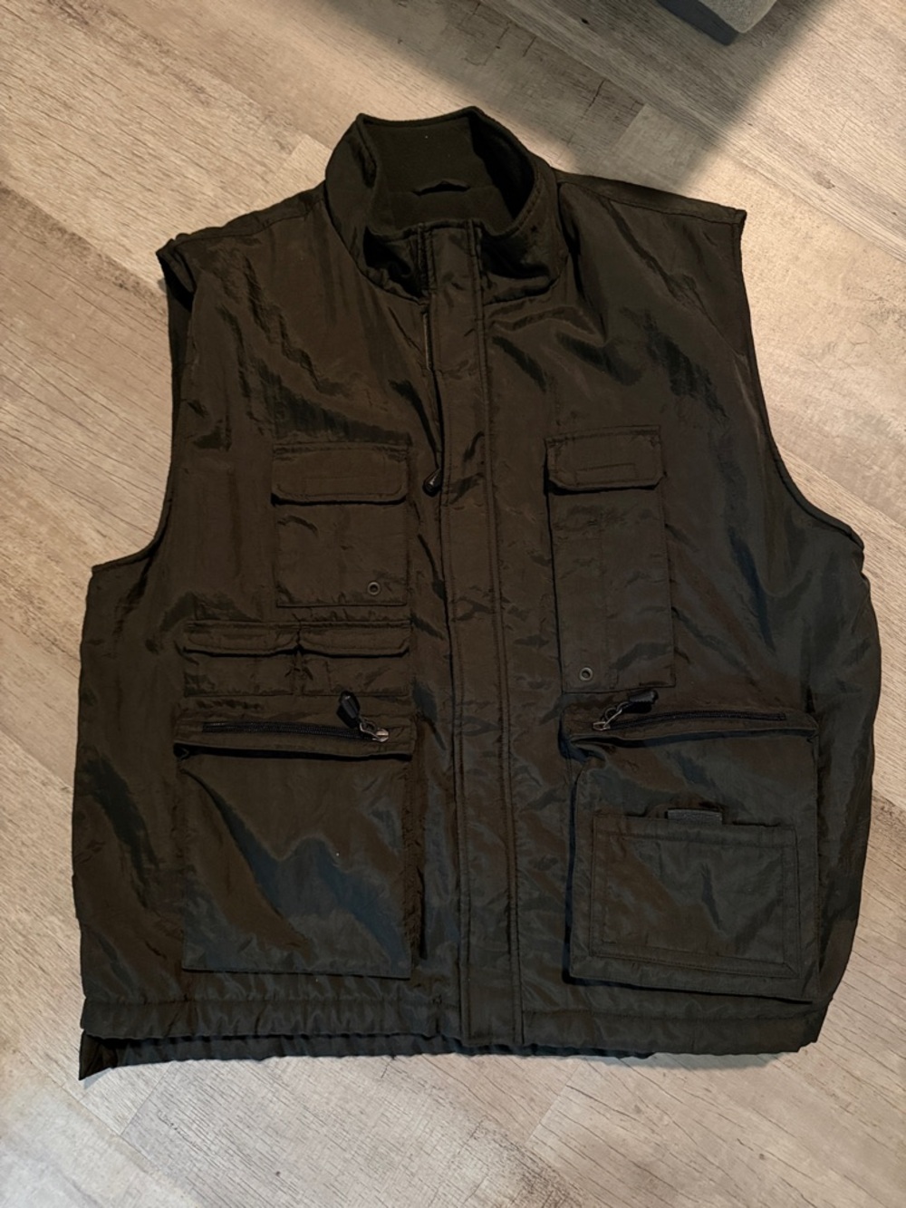 GAP Men's Black Multi-Pocket Utility Vest